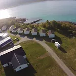 Tjeldsundbrua Camping Hotel Evenskjer