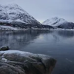 Tjeldsundbrua Camping 2*