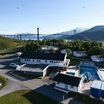 Tjeldsundbrua Camping 2* Evenskjer