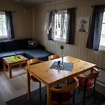 Tjeldsundbrua Camping 2* Evenskjer