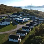 Hotel Tjeldsundbrua Camping 2*