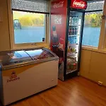 Tjeldsundbrua Camping Hotel 2*