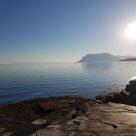 Tjeldsundbrua Camping 2*