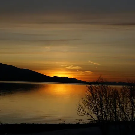 Tjeldsundbrua Camping 2*