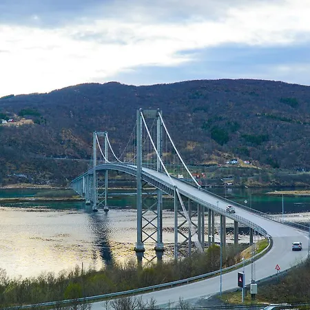 Tjeldsundbrua Camping Evenskjer