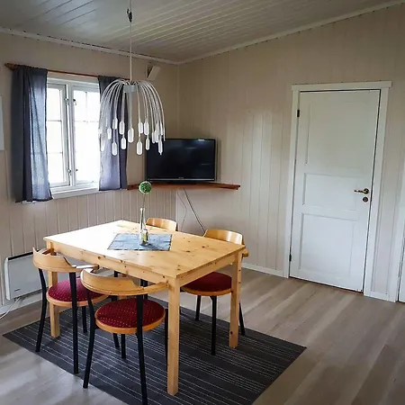Szálloda Tjeldsundbrua Camping Evenskjer