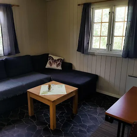 Tjeldsundbrua Camping Hotell 2*