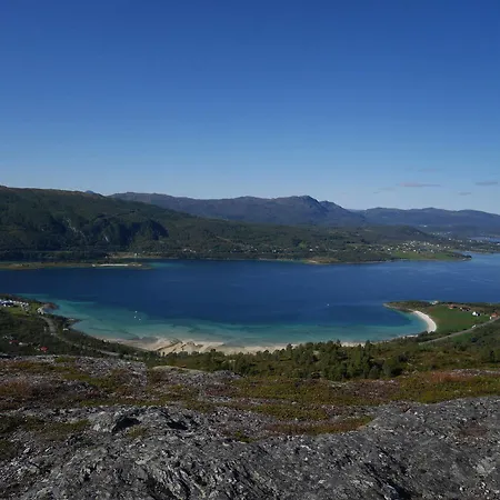 Tjeldsundbrua Camping 2* Evenskjer