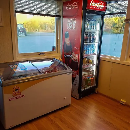 Tjeldsundbrua Camping Hotell 2*