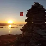 Tjeldsundbrua Camping Szálloda 2*