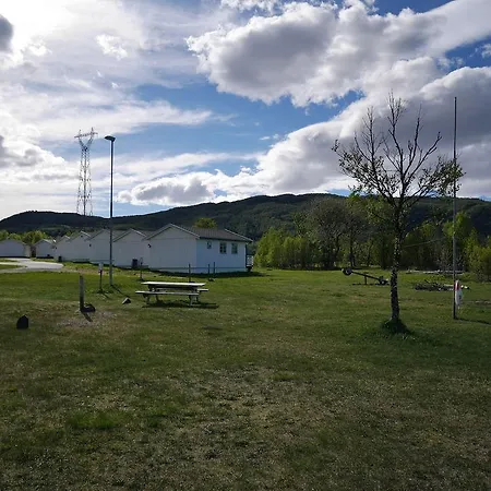 Tjeldsundbrua Camping 2*