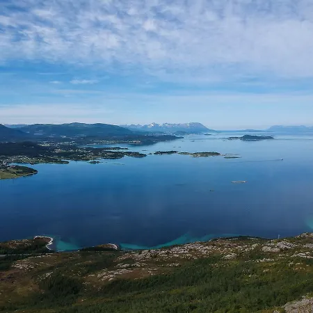 Tjeldsundbrua Camping 2* Evenskjer