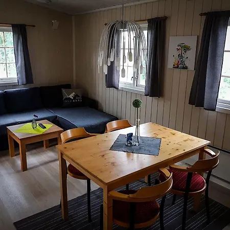 Tjeldsundbrua Camping 2* Evenskjer